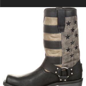 Durango Men’s sz 9 Black with flag